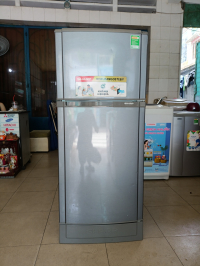 Tủ lạnh cũ Sharp 165 lít SJ-16VF3-CMS